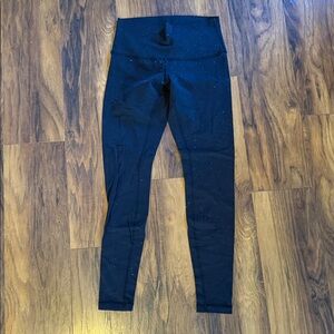 BUNDLE Lululemon Black High-Waisted leggings and blue long sleeve bundle